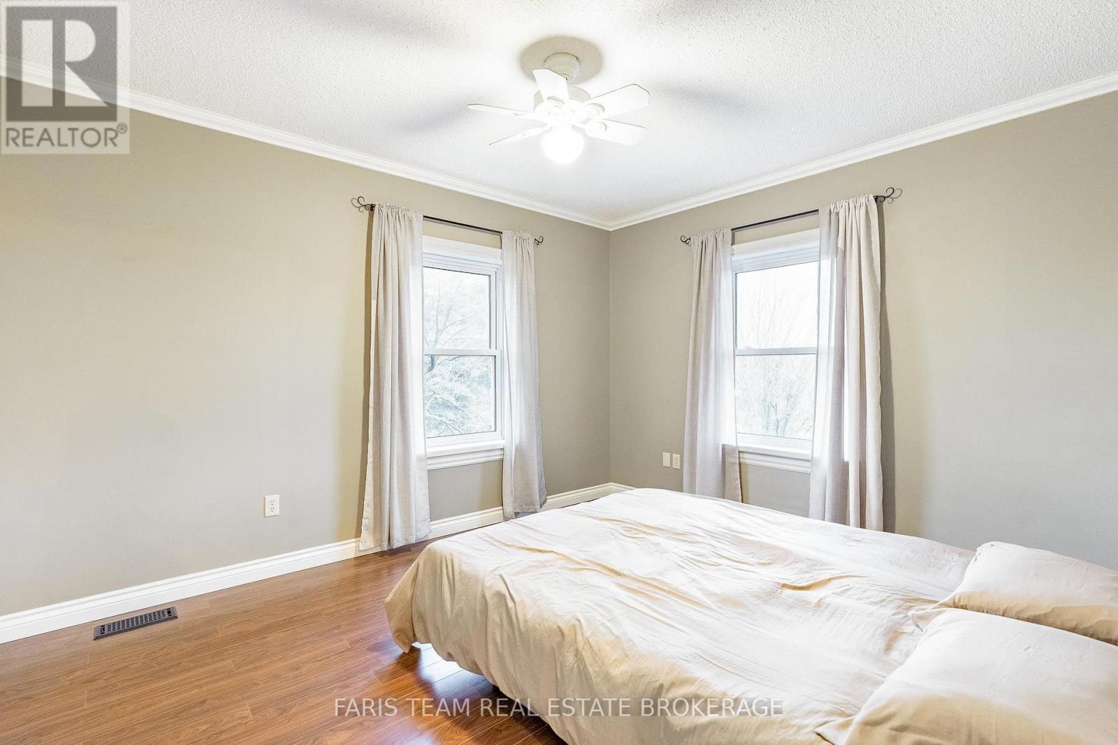 301 Concession 4 Road E, Tiny, Ontario L0L 2T0 - Photo 24 - S12984494