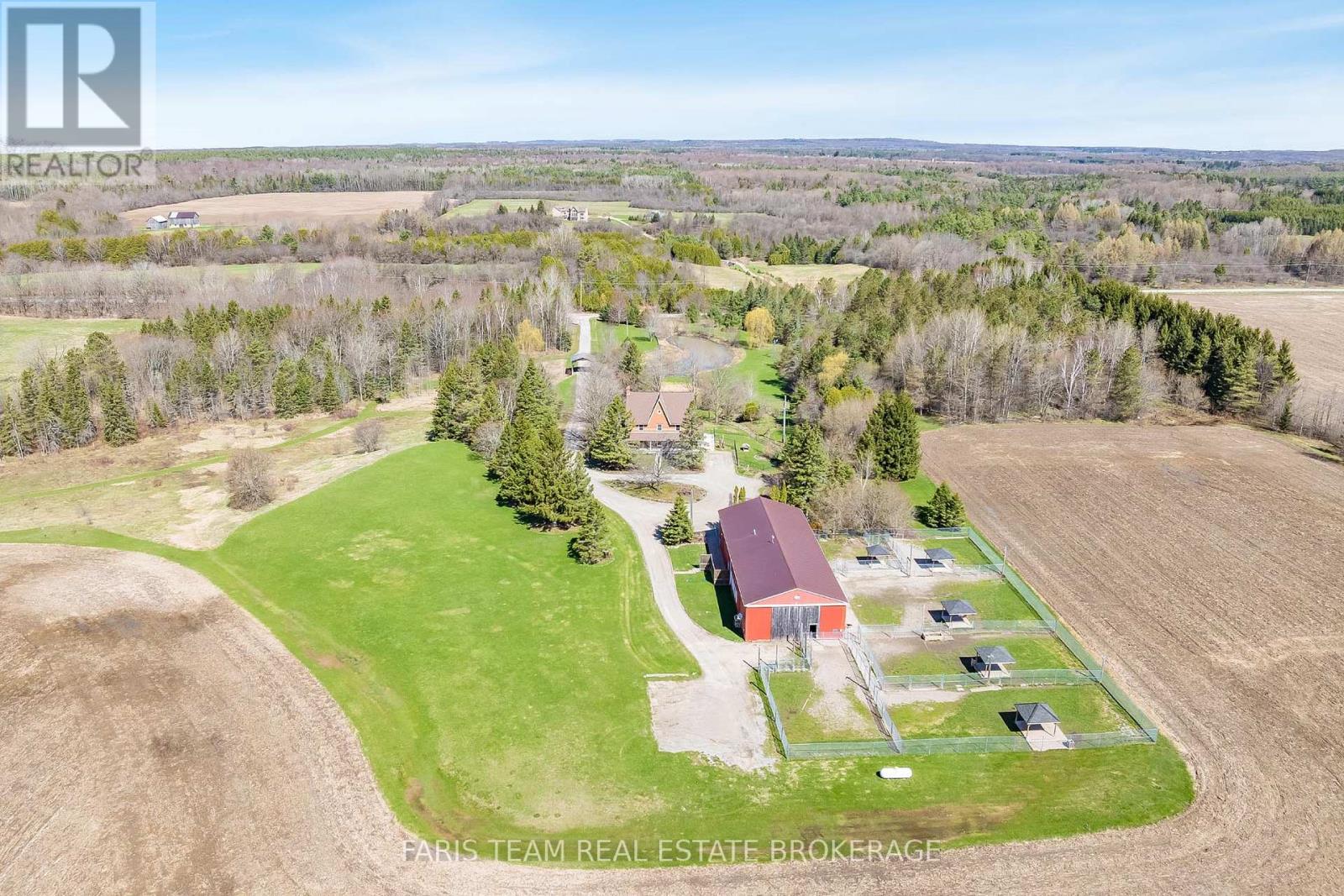 301 Concession 4 Road E, Tiny, Ontario L0L 2T0 - Photo 3 - S12984494