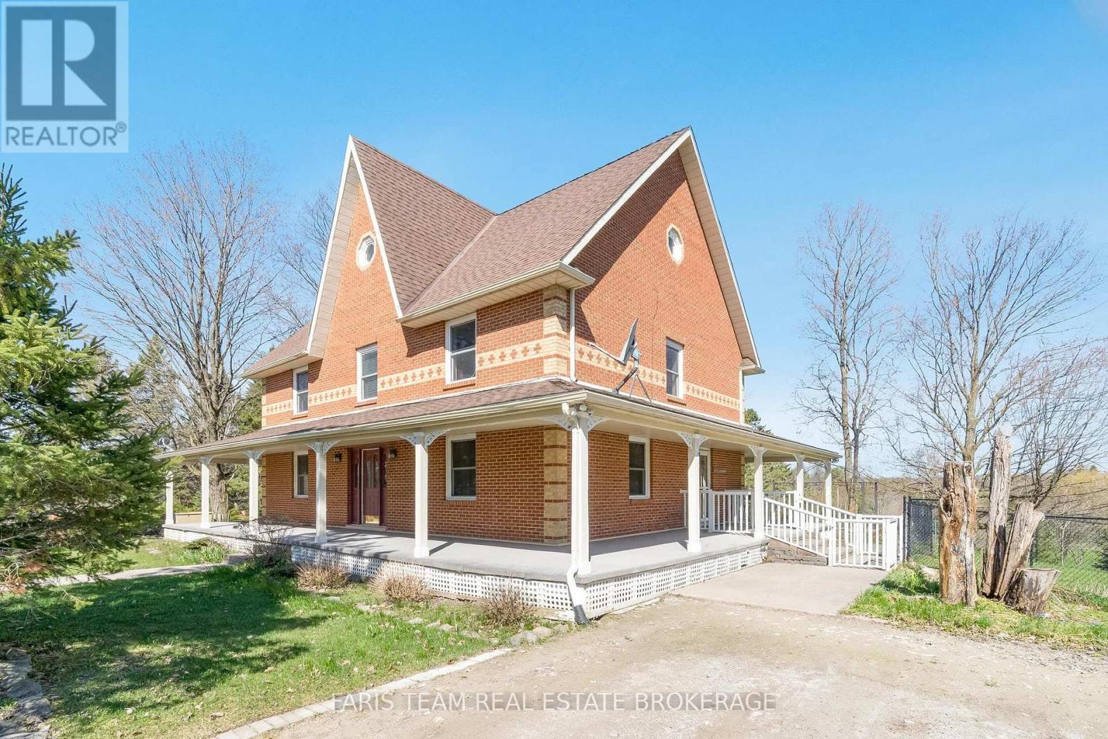 301 Concession 4 Road E, Tiny, Ontario L0L 2T0 - Photo 9 - S12984494