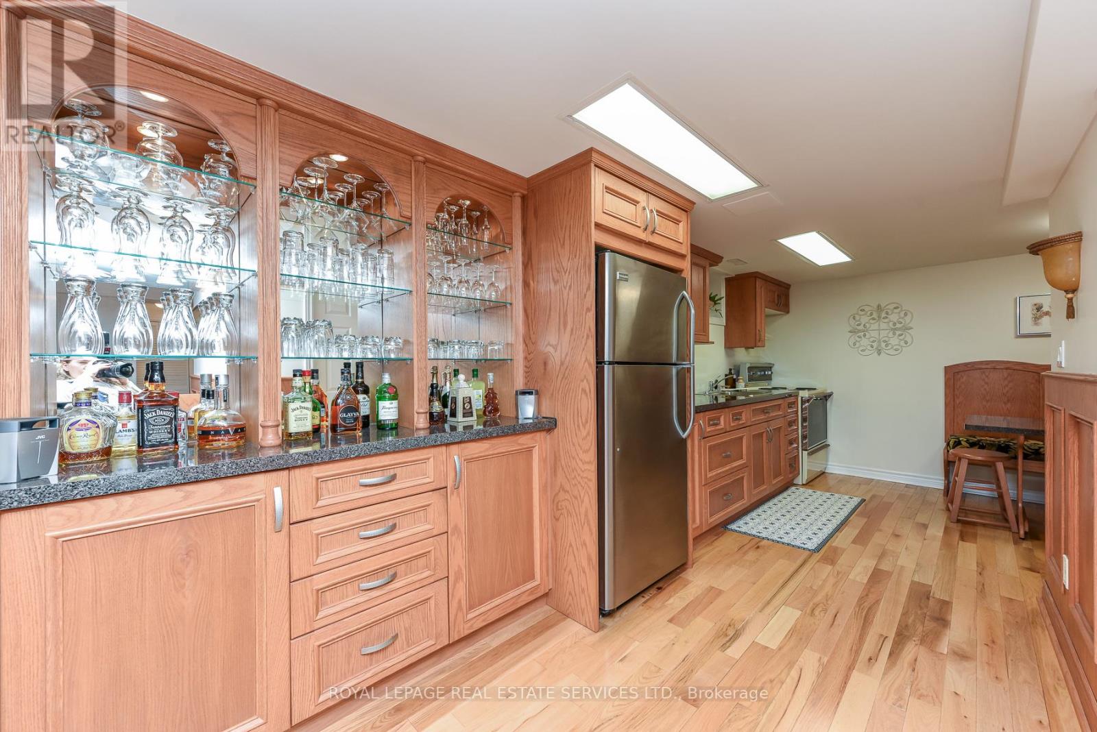 1338 Chalfield Drive, Oakville, Ontario  L6J 6R5 - Photo 45 - W13470090