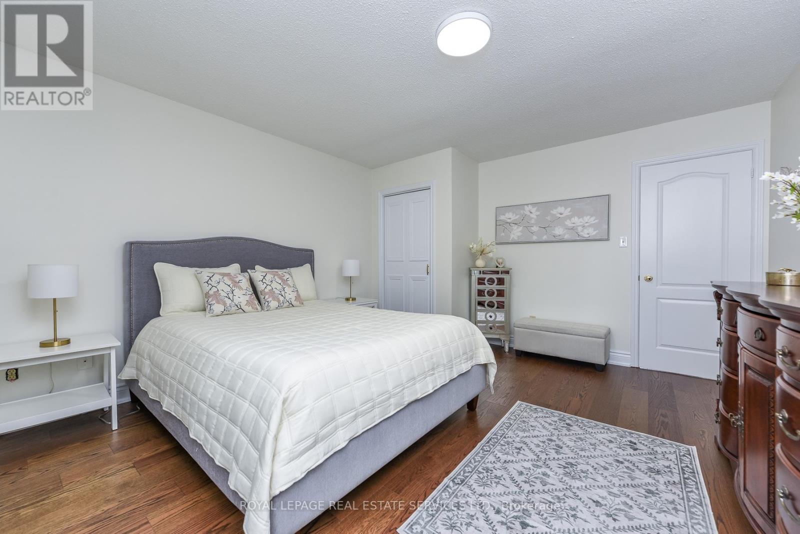 1338 Chalfield Drive, Oakville, Ontario  L6J 6R5 - Photo 23 - W13470090