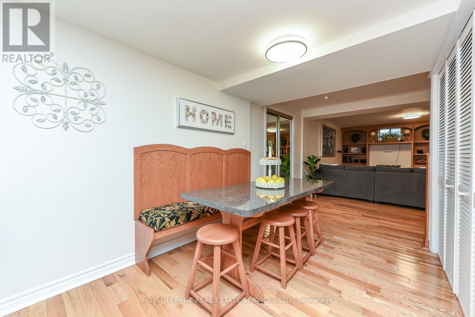 1338 Chalfield Drive, Oakville, Ontario  L6J 6R5 - Photo 46 - W13470090