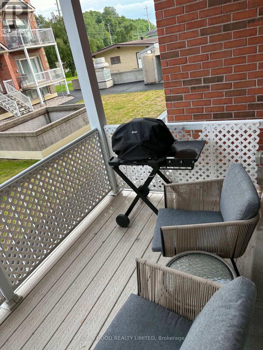 211 - 3275 St Joseph Boulevard, Ottawa, Ontario  K1E 3X8 - Photo 5 - X13627520