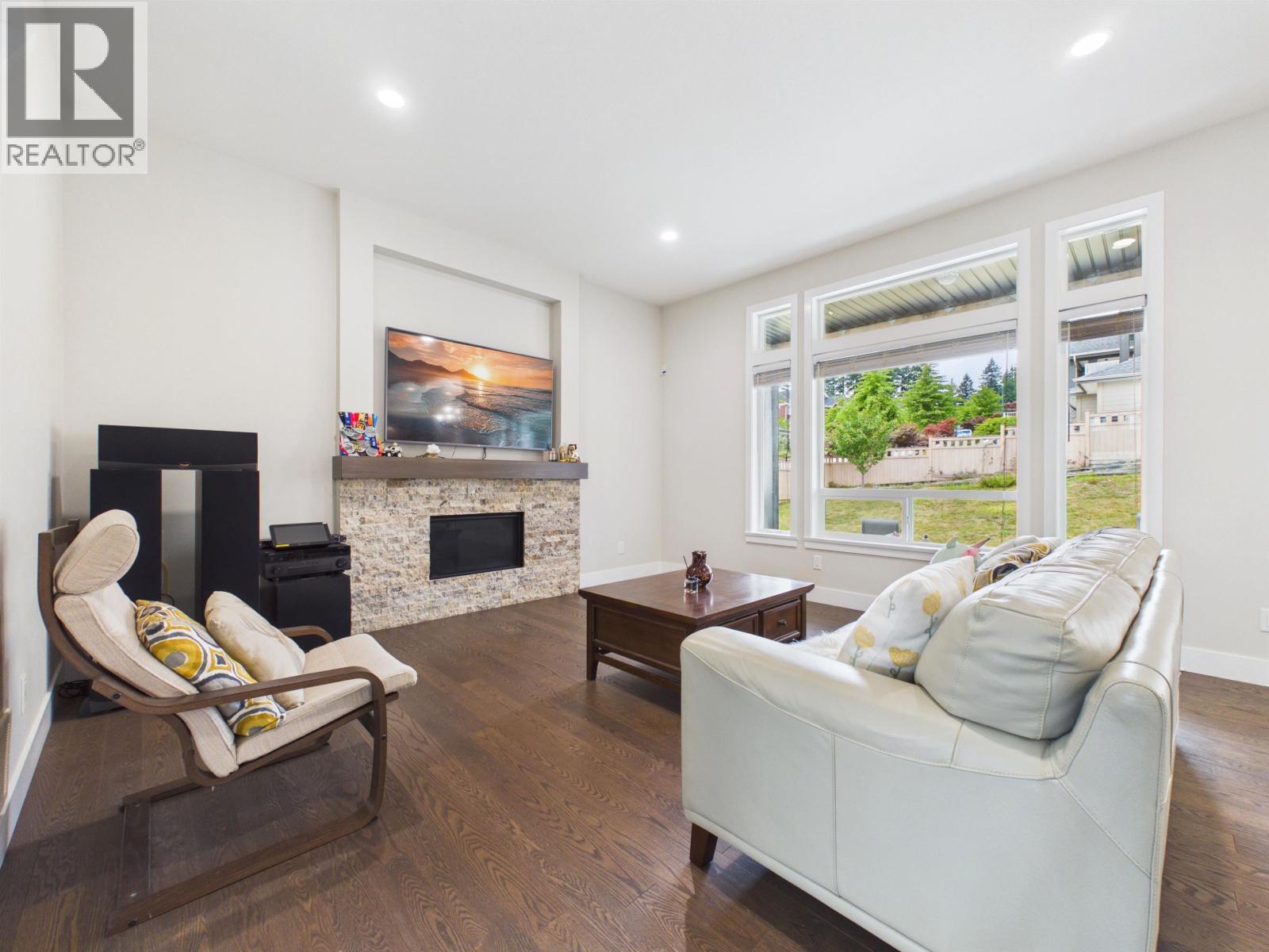 3501 Bishop Place, Coquitlam, British Columbia  V3E 0K2 - Photo 8 - R3150372