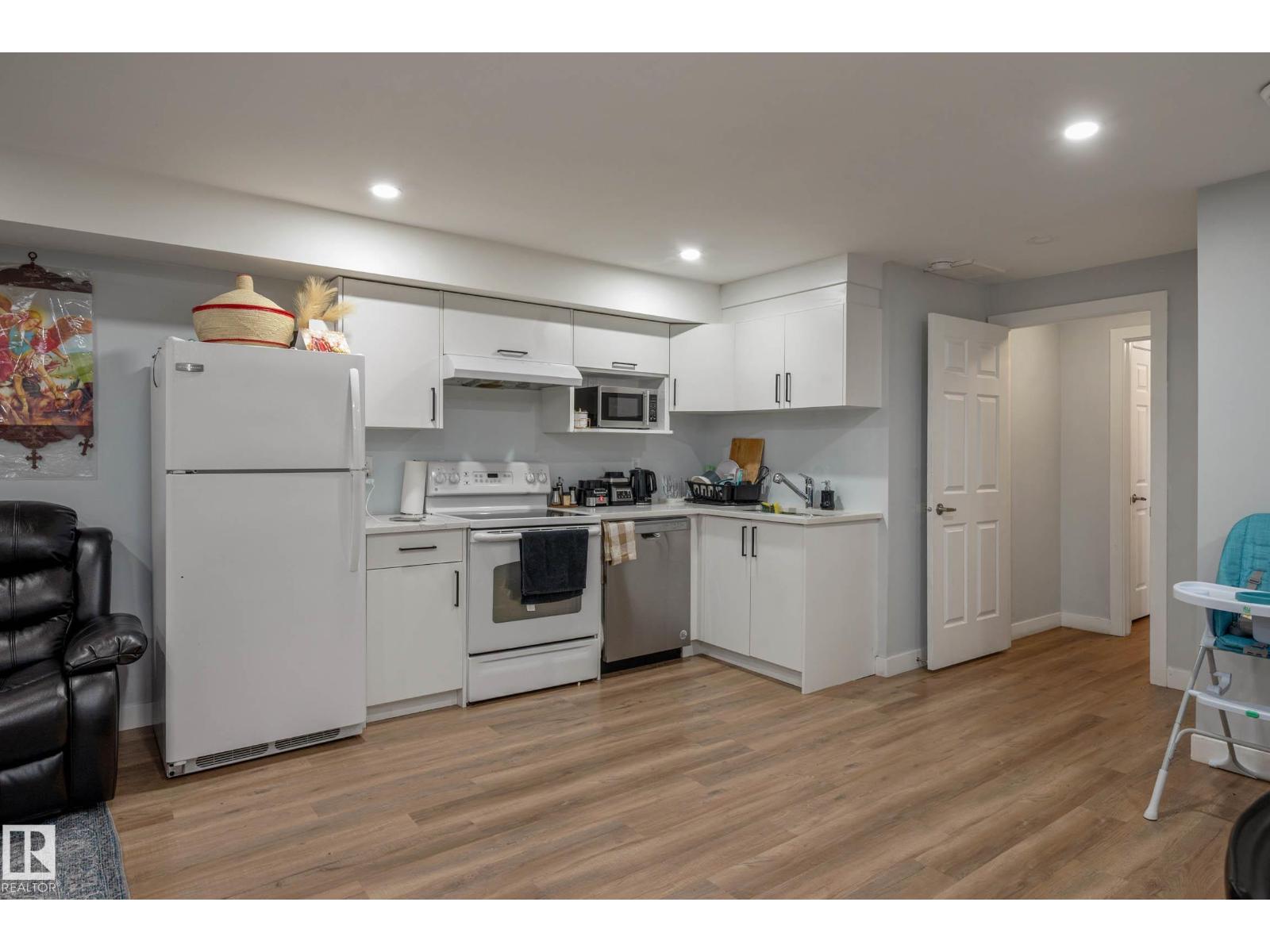 9113 166 Av NW, Edmonton, Alberta  T5Z 3H5 - Photo 26 - E4501787