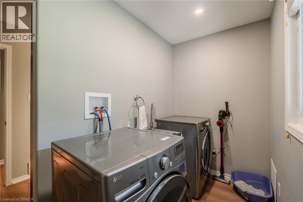 39 Russell Crescent, St. George, Ontario  N0E 1N0 - Photo 27 - 40843732