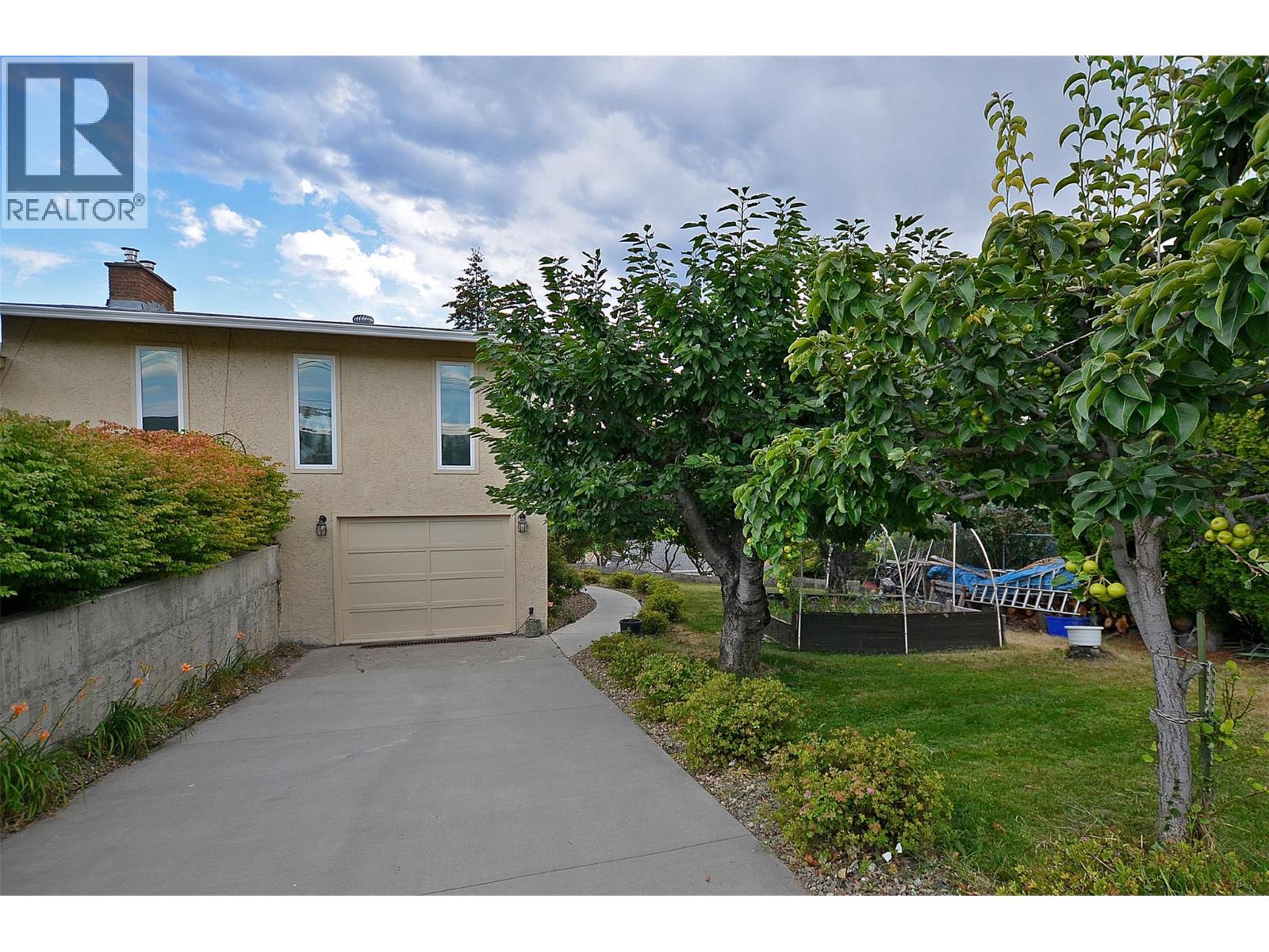 2103 Peters Road, West Kelowna, British Columbia  V4T 2C4 - Photo 19 - 10395215