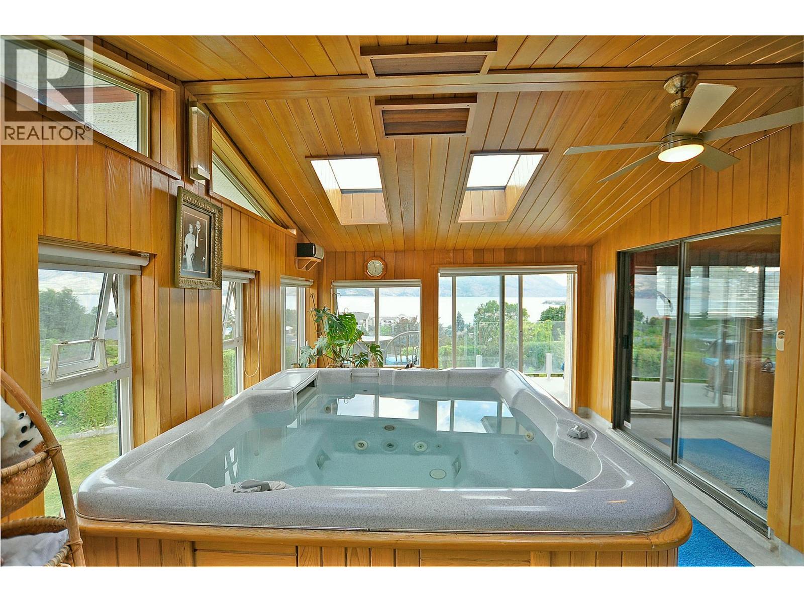 2103 Peters Road, West Kelowna, British Columbia  V4T 2C4 - Photo 48 - 10395215