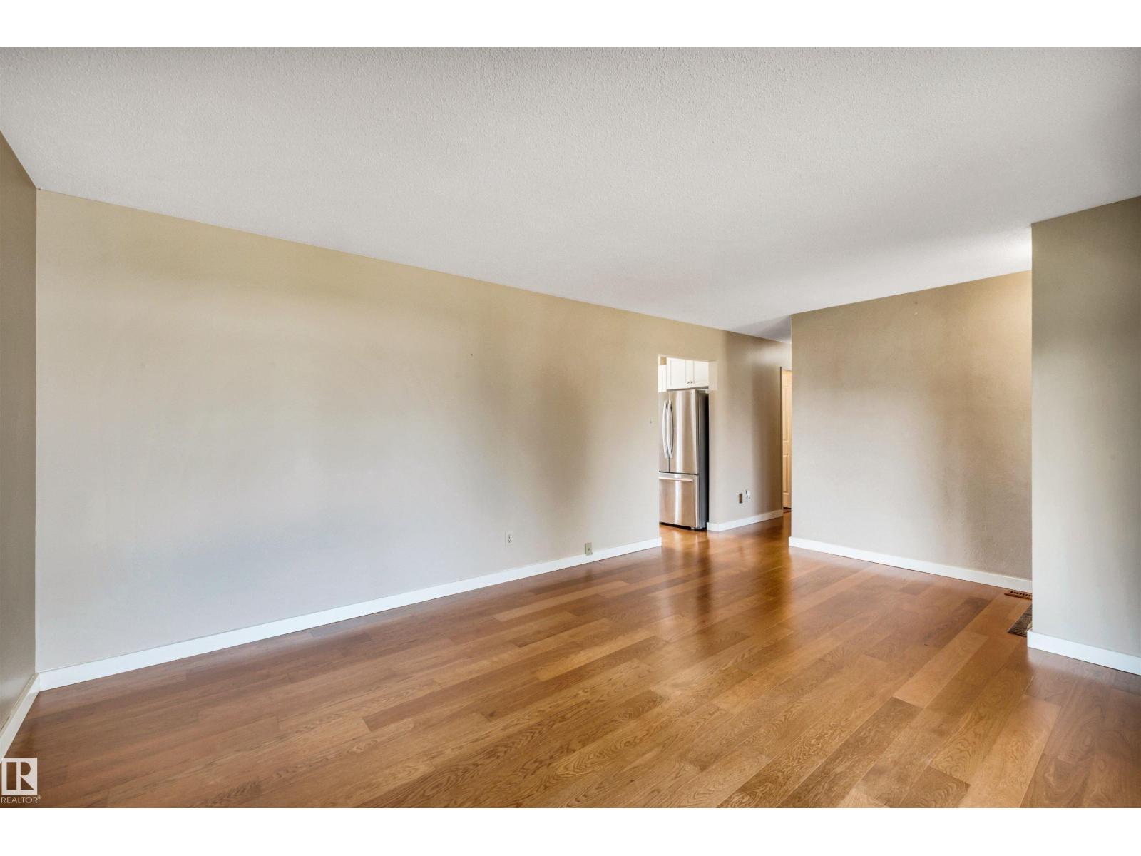 14928 69 St NW, Edmonton, Alberta  T5C 0J1 - Photo 7 - E4501792