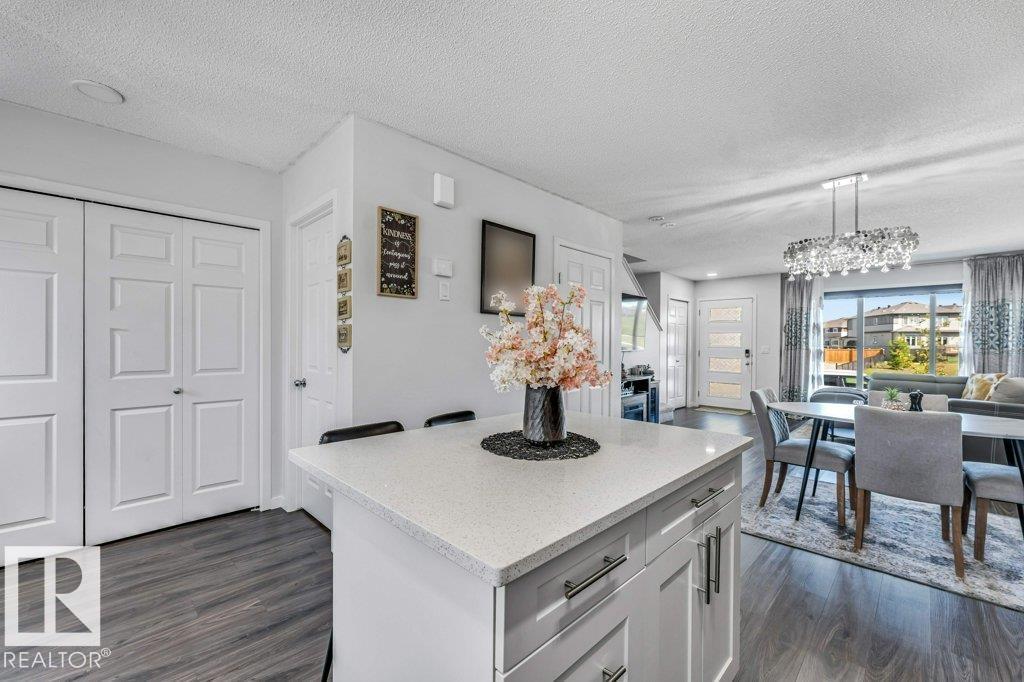 9445 Colak Ln SW, Edmonton, Alberta  T6W 5G7 - Photo 6 - E4501795