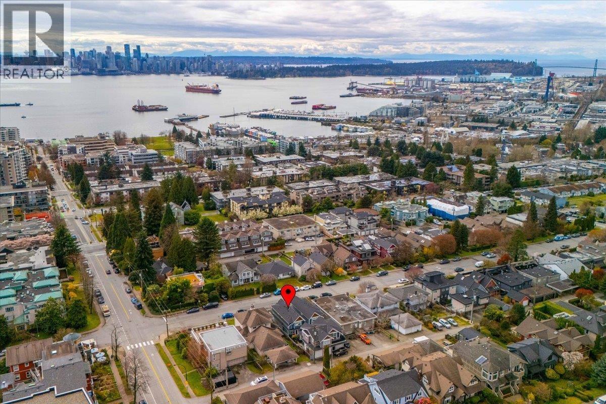 210 W 5th Street, North Vancouver, British Columbia V7M 1K1 - Photo 2 - R3107730
