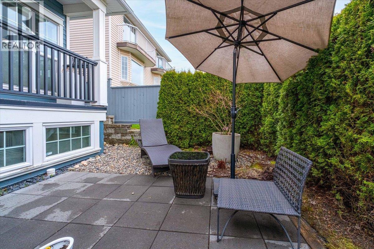 210 W 5th Street, North Vancouver, British Columbia V7M 1K1 - Photo 4 - R3107730