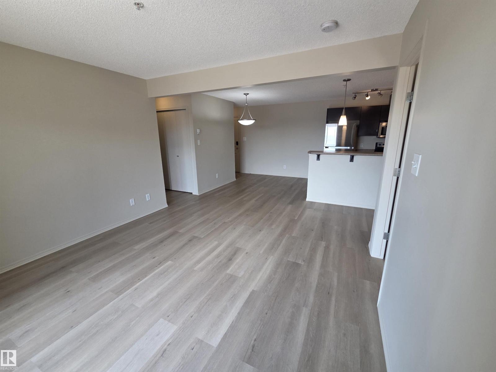 Unknown Address, ,    - Photo 25 - E4501794