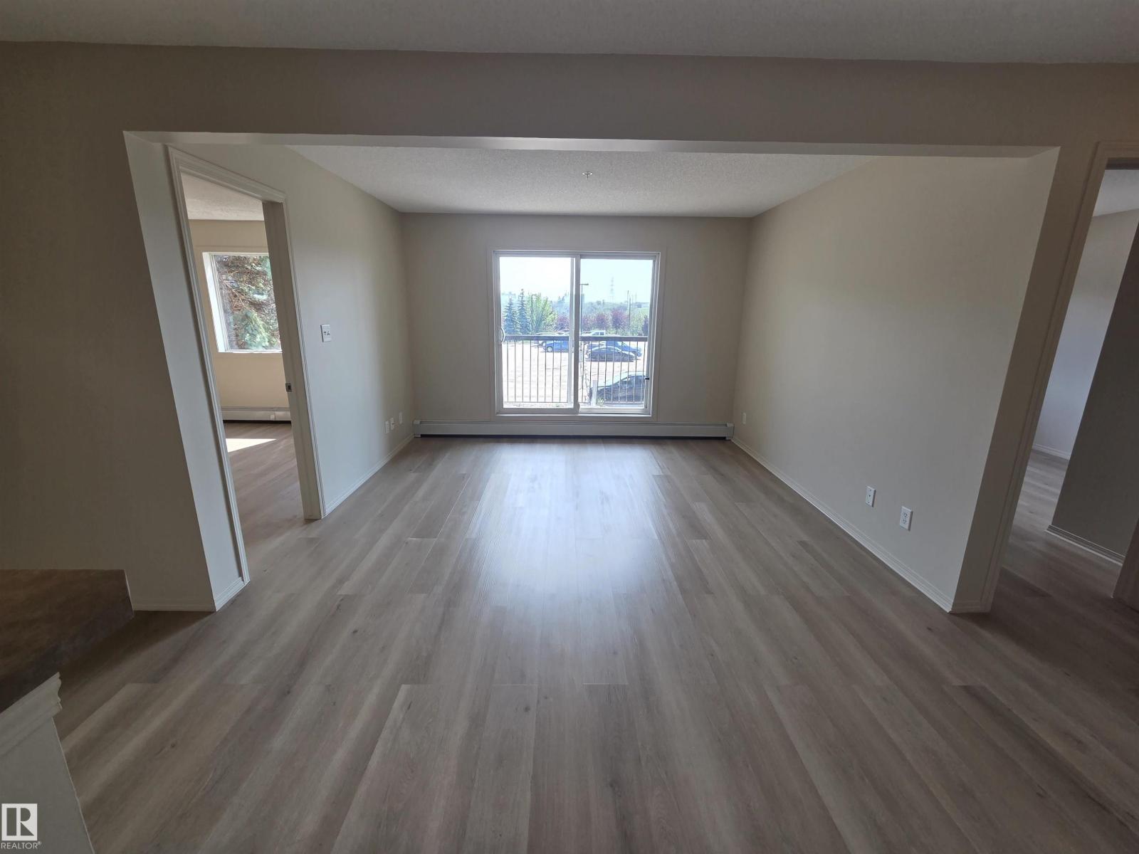 Unknown Address, ,    - Photo 22 - E4501794