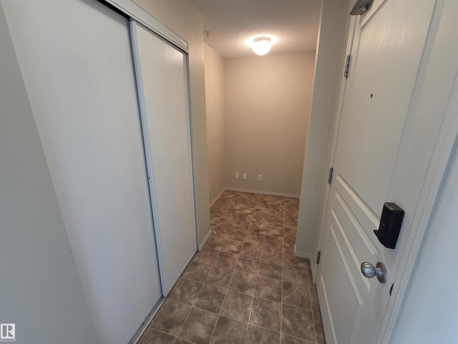 Unknown Address, ,    - Photo 24 - E4501794