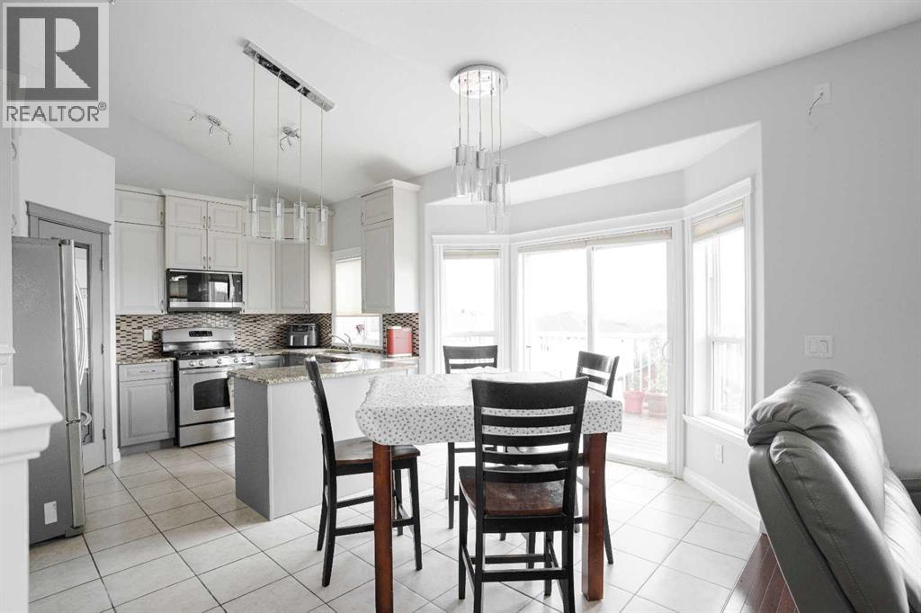 147 Killdeer, Fort Mcmurray, Alberta  T9K 0P8 - Photo 4 - A2333879