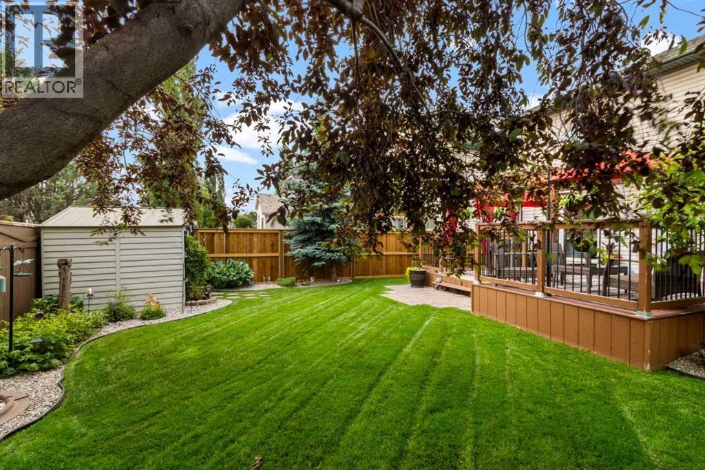 217 Douglas Glen Close SE, Calgary, Alberta  T2Z 2V7 - Photo 38 - A2324900