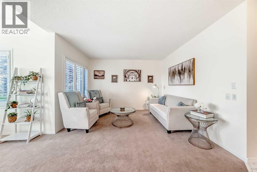 82 Mt Gibraltar Heights SE, Calgary, Alberta  T2Z 3R3 - Photo 13 - A2329018