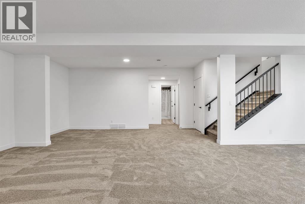 406 Rowley Way NW, Calgary, Alberta  T3L 0G5 - Photo 39 - A2332432