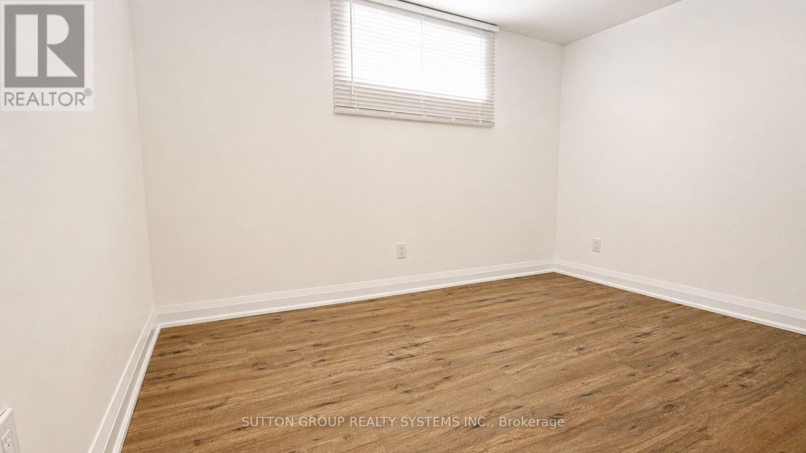 616 Rogers Road, Toronto, Ontario M6M 1B8 - Photo 6 - W13627386
