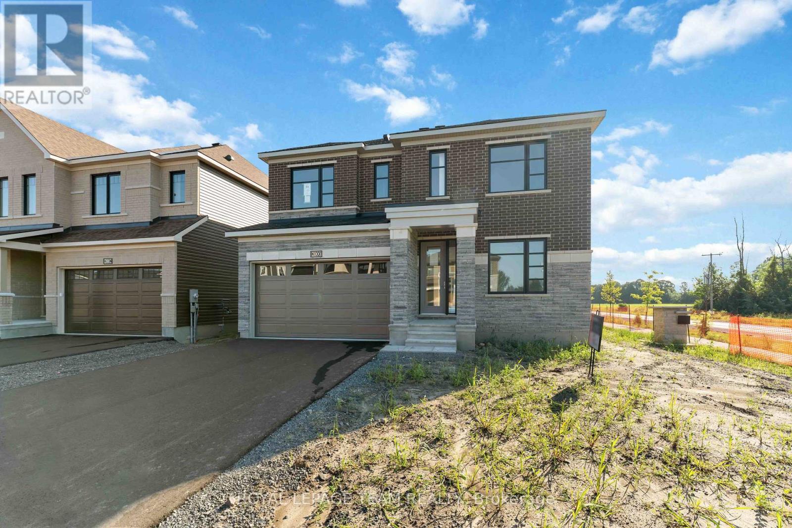 2000 WANDERER AVENUE, Ottawa, Ontario