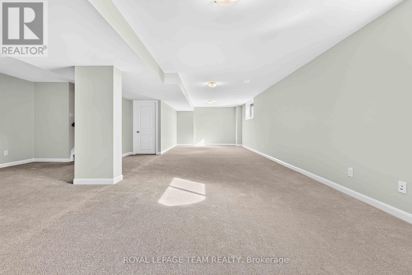 2000 Wanderer Avenue, Ottawa, Ontario  K4M 0X3 - Photo 14 - X12394376