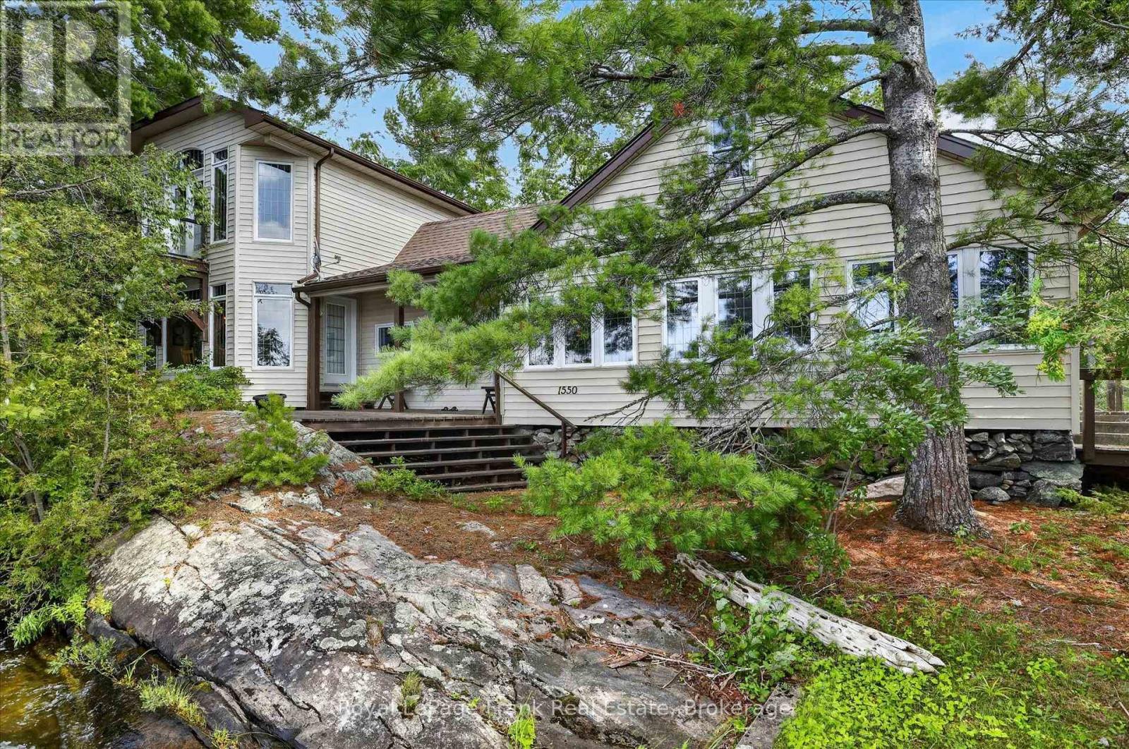 1550 Island 85 Stoney Lake, Douro-Dummer, Ontario  K0L 2H0 - Photo 38 - X13629362