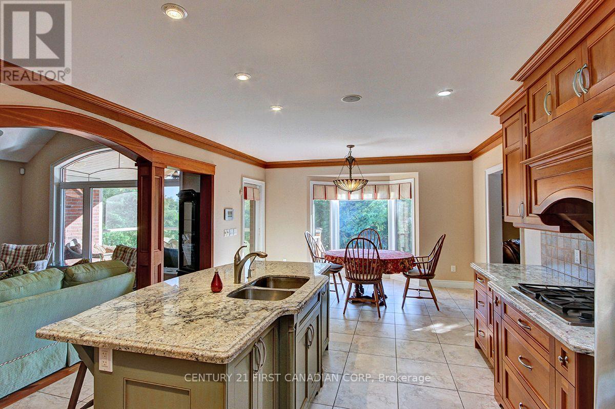 581 Plane Tree Drive, London North, Ontario  N6G 5M7 - Photo 15 - X13629280
