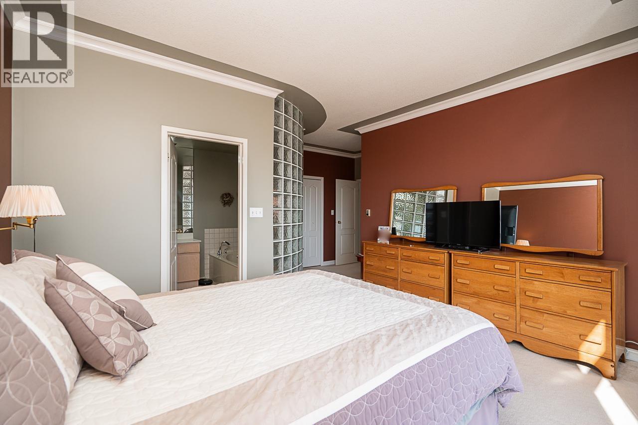 1904 612 Fifth Avenue, New Westminster, British Columbia  V3M 1X5 - Photo 22 - R3130910