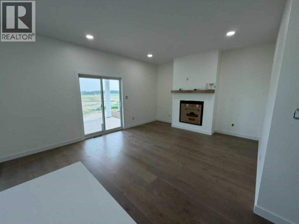 37 Maclean Close, Blackfalds, Alberta  T4M 0H4 - Photo 10 - A2304807