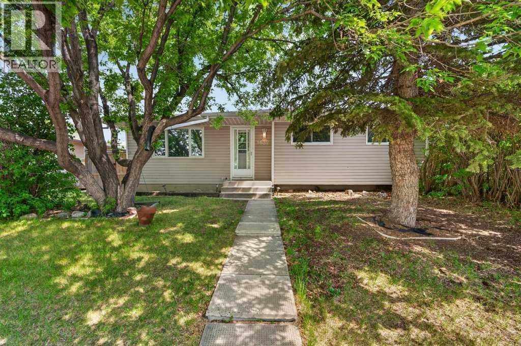 1632 Robson Crescent SE, Calgary, Alberta