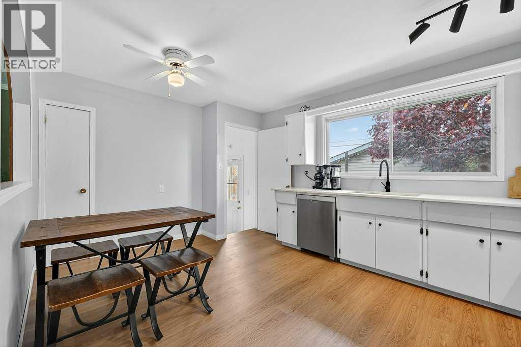 1632 Robson Crescent SE, Calgary, Alberta  T2A 1Y7 - Photo 9 - A2316092