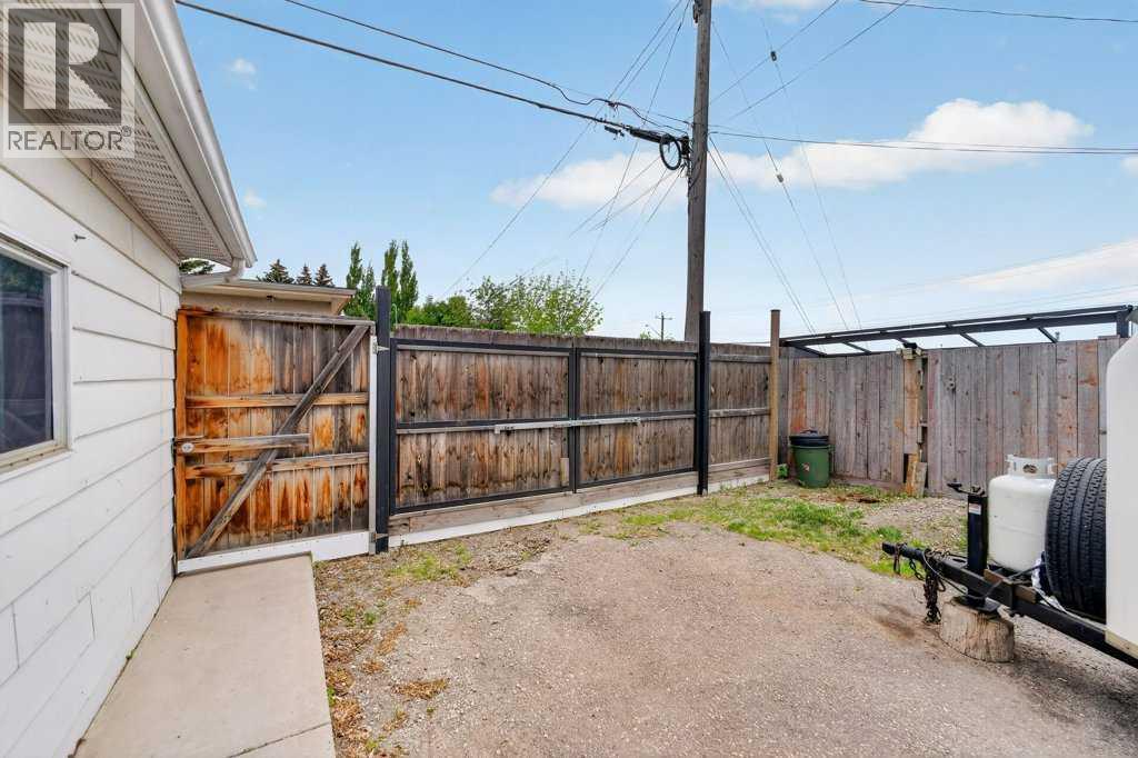 1632 Robson Crescent SE, Calgary, Alberta  T2A 1Y7 - Photo 43 - A2316092