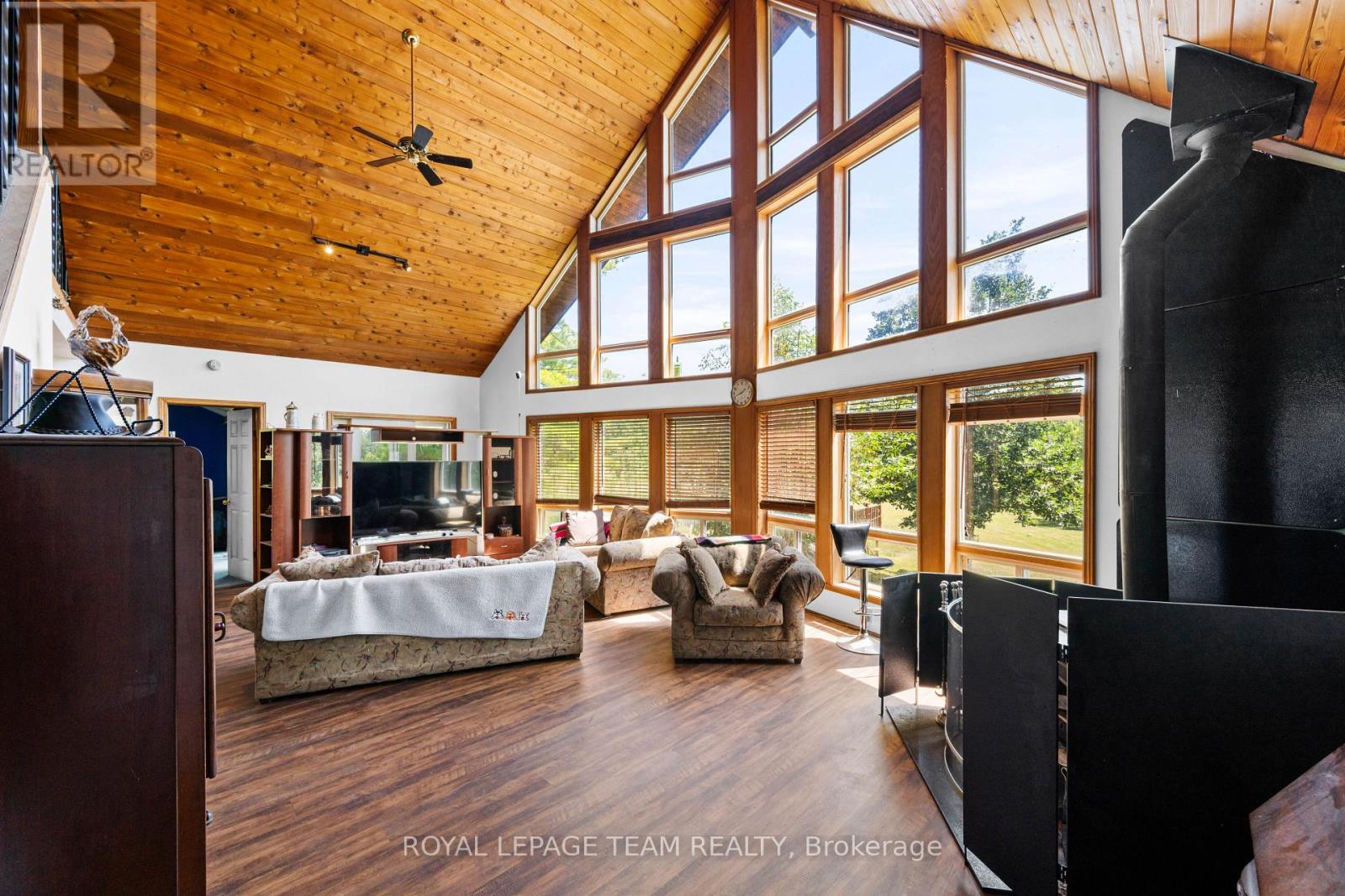 4984 Dunrobin Road, Ottawa, Ontario  K0A 3M0 - Photo 4 - X13629314