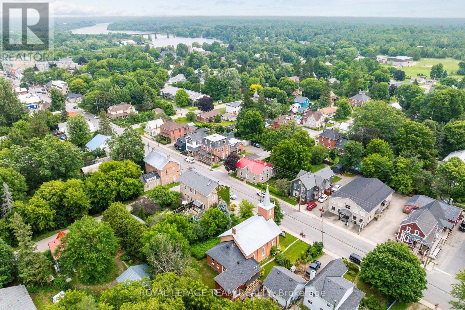618 St. Lawrence Street, Merrickville-Wolford, Ontario  K0G 1N0 - Photo 43 - X13629350