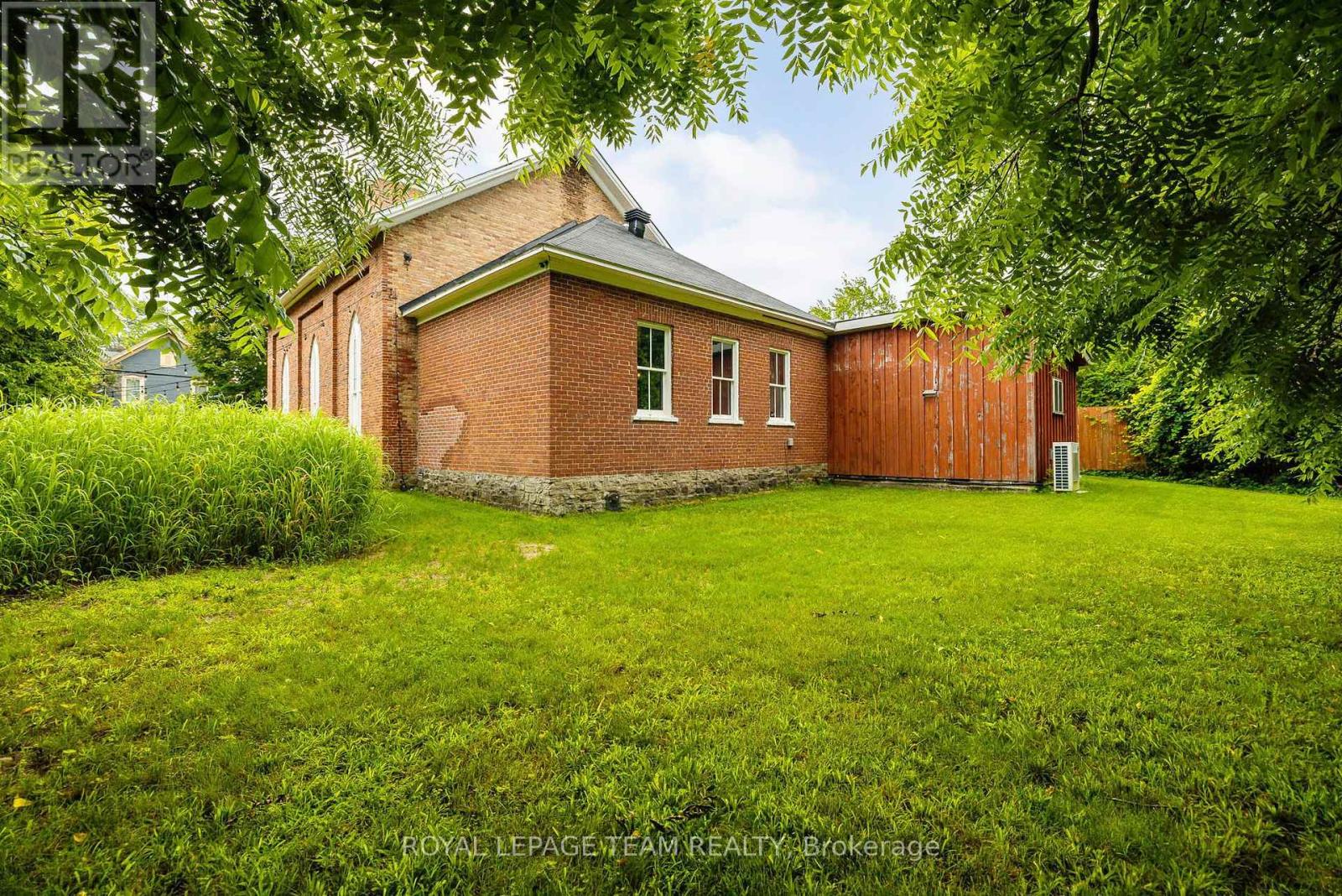 618 St. Lawrence Street, Merrickville-Wolford, Ontario  K0G 1N0 - Photo 45 - X13629350