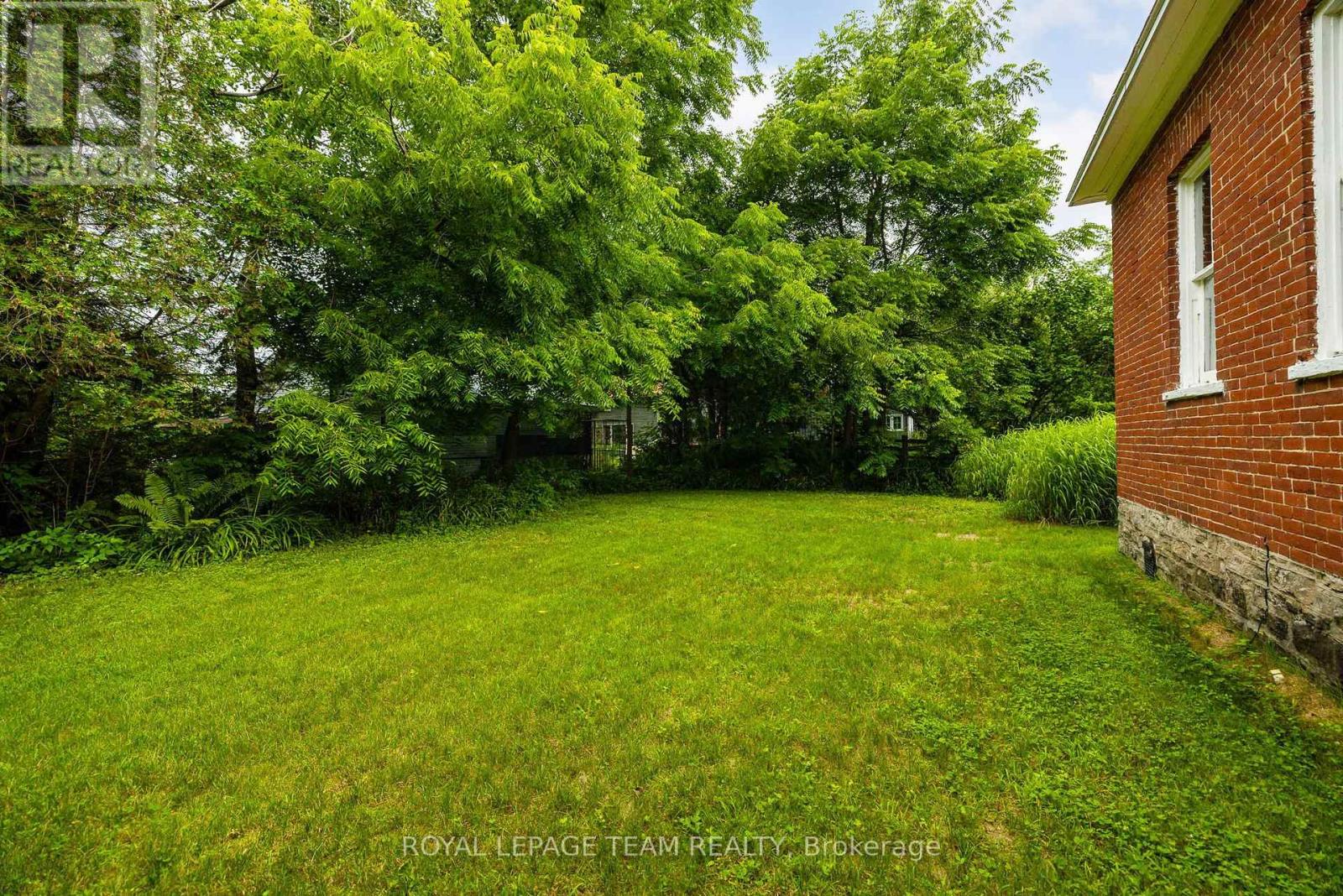 618 St. Lawrence Street, Merrickville-Wolford, Ontario  K0G 1N0 - Photo 47 - X13629350