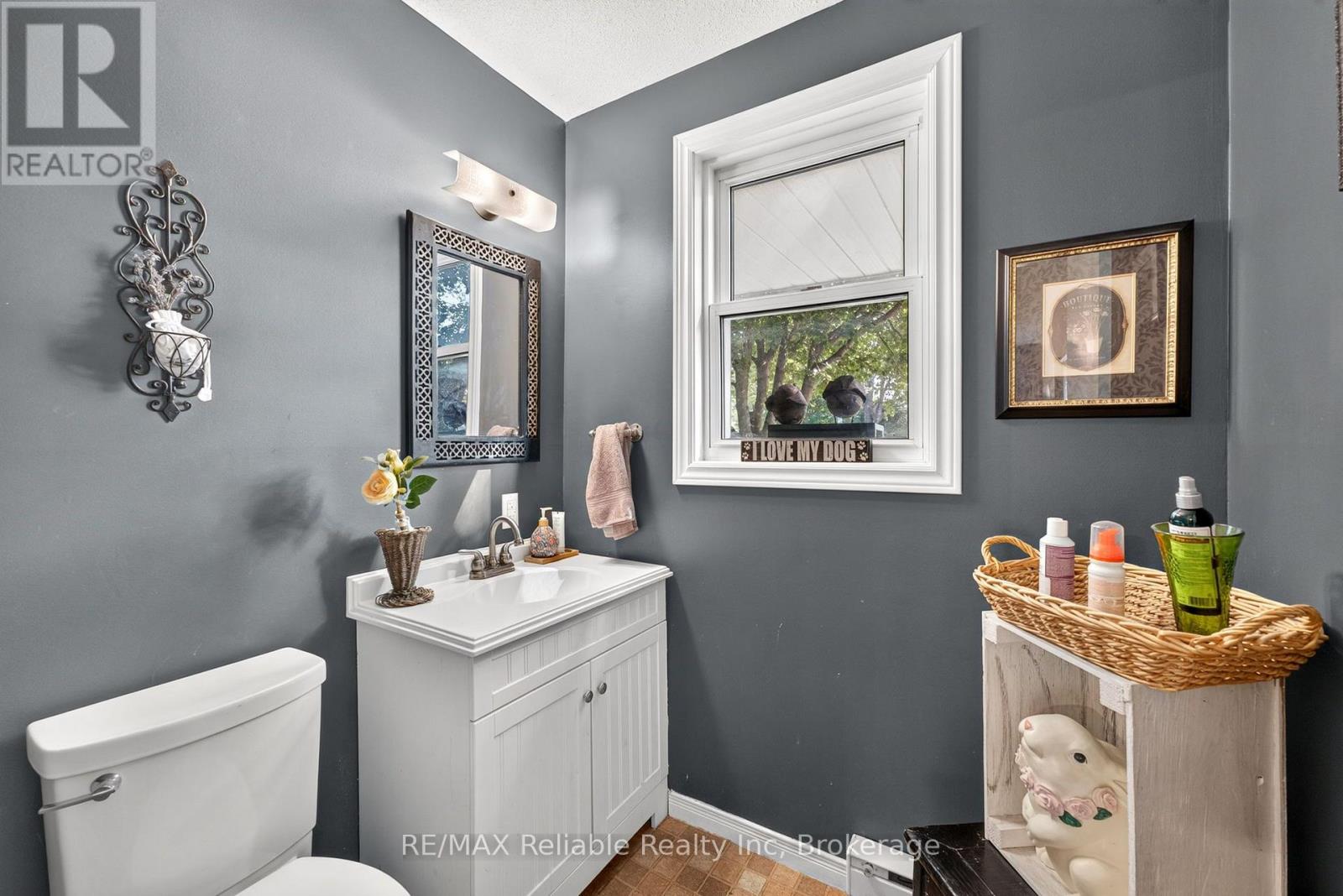 45 Main Street S, Bluewater, Ontario  N0M 1G0 - Photo 5 - X13629066