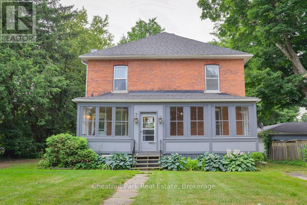 128 JAMES STREET, Bracebridge, Ontario