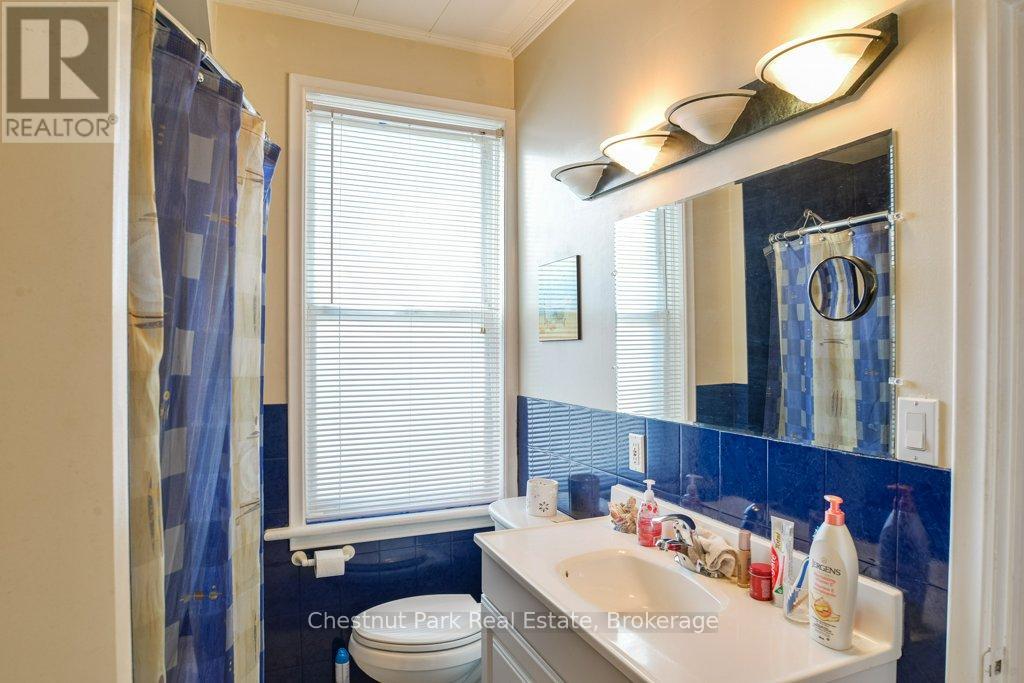 128 James Street, Bracebridge, Ontario  P1L 2B6 - Photo 16 - X13629320