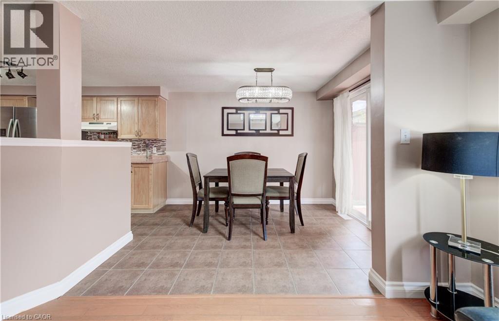 27 Bridlewreath Street, Kitchener, Ontario  N2E 3V5 - Photo 15 - 40851299