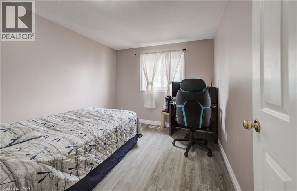 27 Bridlewreath Street, Kitchener, Ontario  N2E 3V5 - Photo 23 - 40851299