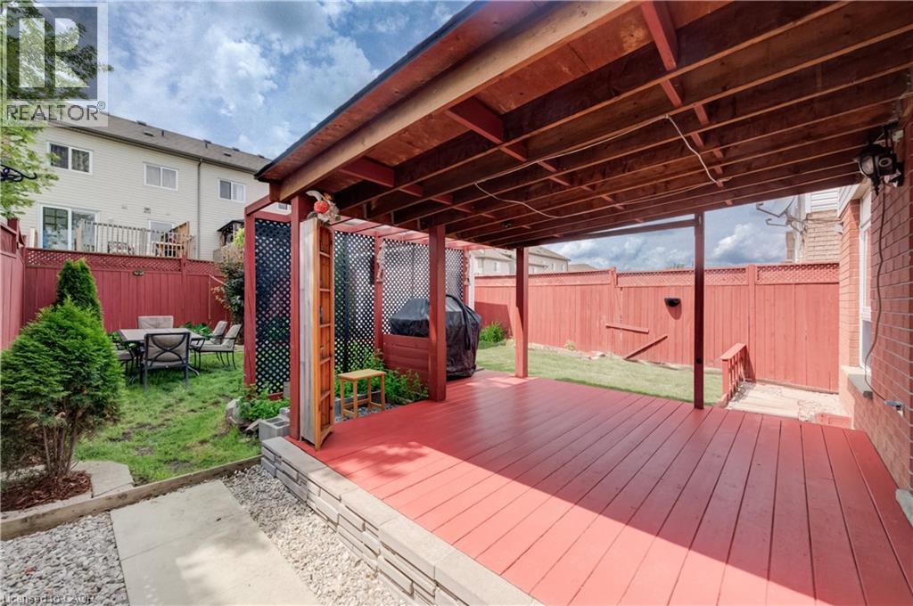27 Bridlewreath Street, Kitchener, Ontario  N2E 3V5 - Photo 32 - 40851299