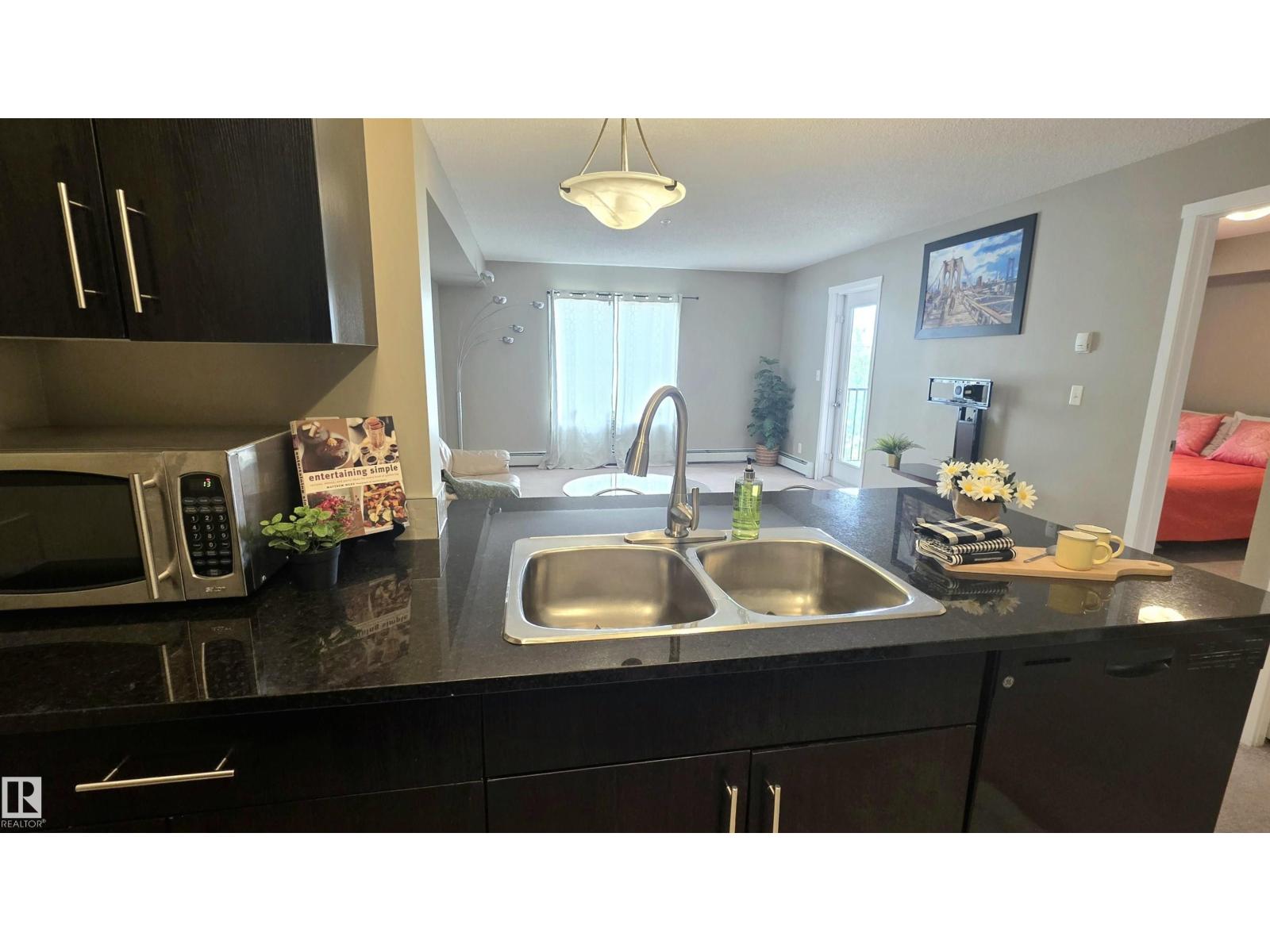 #310 5370 Chappelle Rd SW SW, Edmonton, Alberta  T6W 3L5 - Photo 2 - E4501761