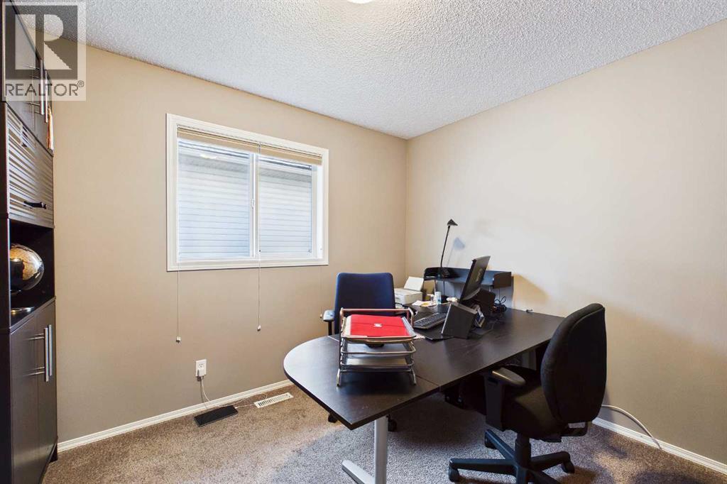 279 Valley Brook Circle NW, Calgary, Alberta  T3B 5S4 - Photo 29 - A2317039