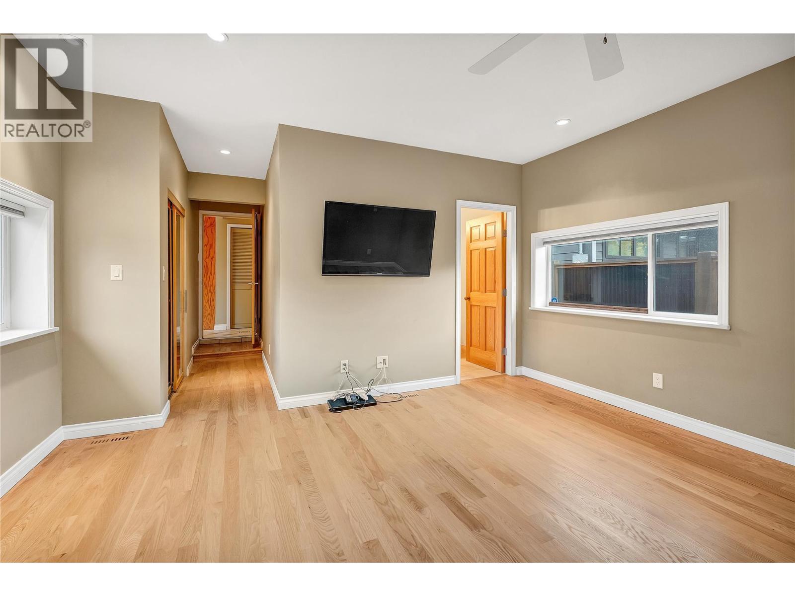 126 Lee Avenue, Penticton, British Columbia  V2A 3V8 - Photo 13 - 10388798