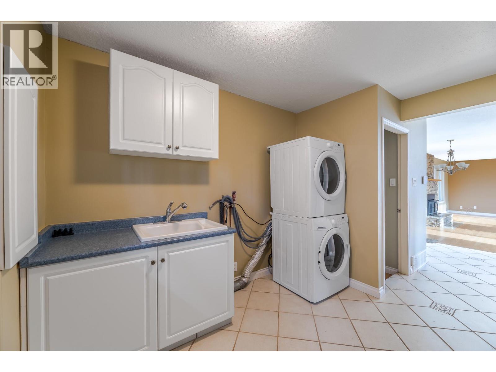126 Lee Avenue, Penticton, British Columbia  V2A 3V8 - Photo 17 - 10388798