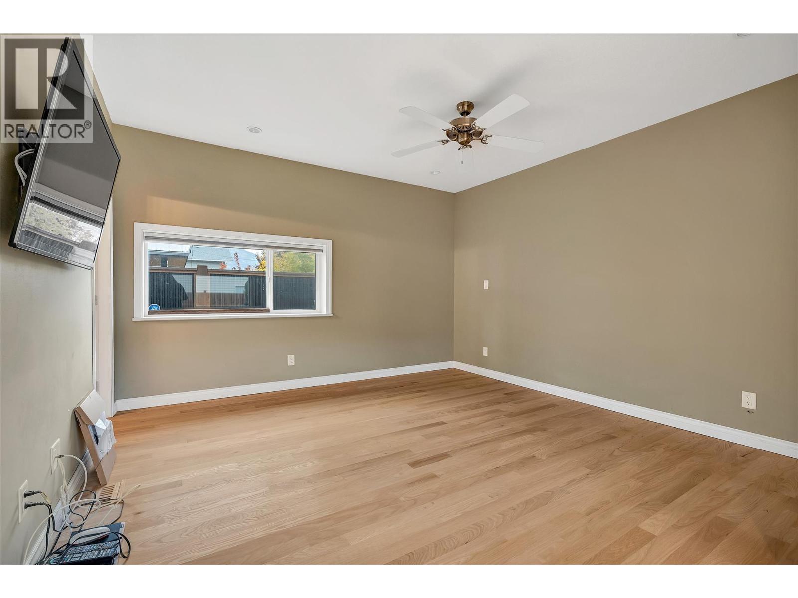 126 Lee Avenue, Penticton, British Columbia  V2A 3V8 - Photo 24 - 10388798