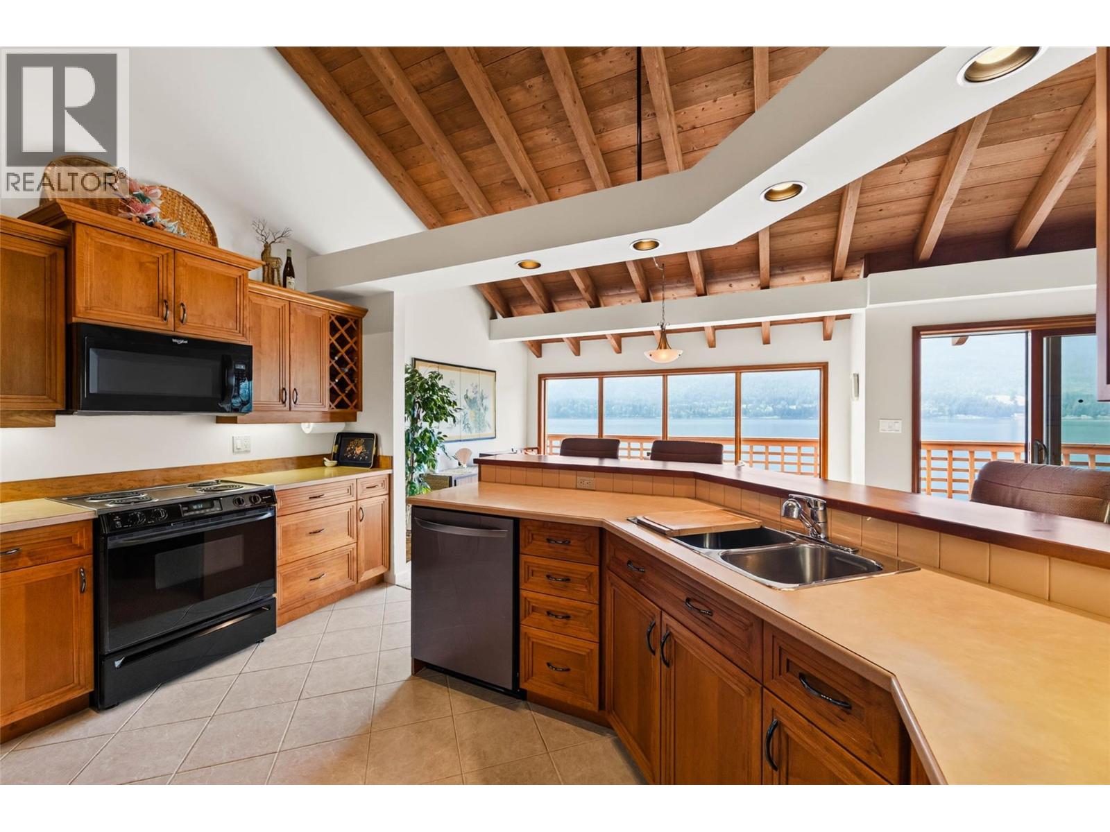 6714 3a Highway, Nelson, British Columbia V1L 6S2 - Photo 8 - 10396478