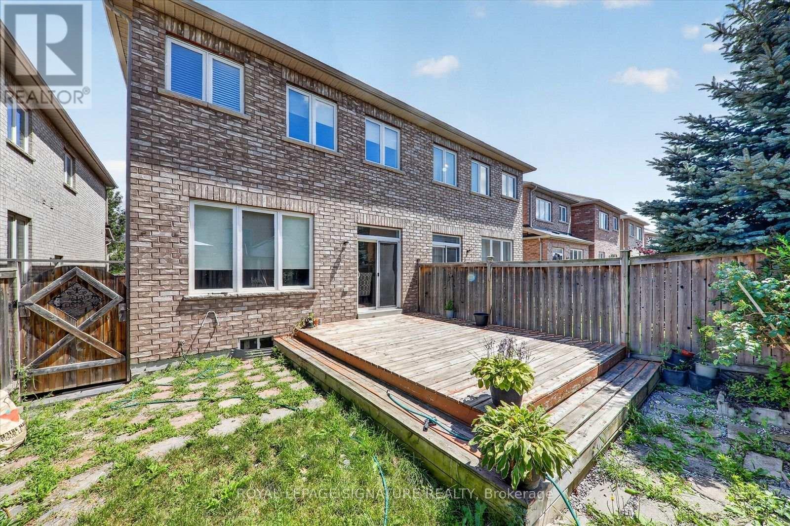 38 Coleluke Lane, Markham, Ontario  L3S 0B7 - Photo 39 - N13629254